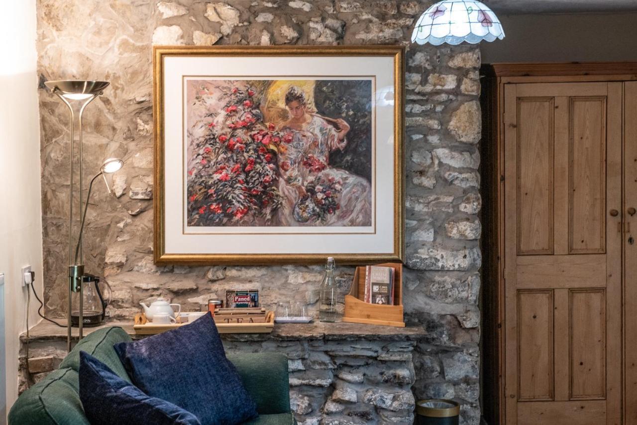 Ty Mawr Country Hotel & Restaurant Carmarthen Luaran gambar