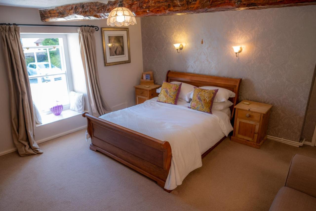 Ty Mawr Country Hotel & Restaurant Carmarthen Luaran gambar