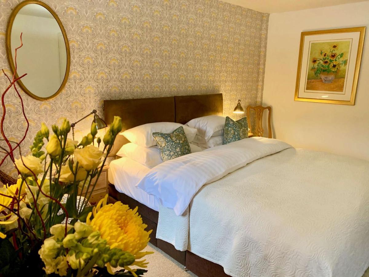 Ty Mawr Country Hotel & Restaurant Carmarthen Luaran gambar